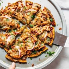 Foodie Fit - BBQ CHICKEN FLAT BREAD